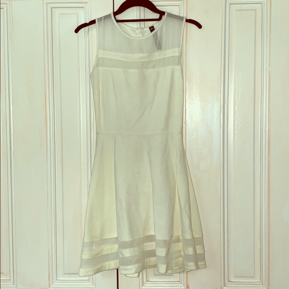 Lord & Taylor Design Lab White/Cream A-Line Dress